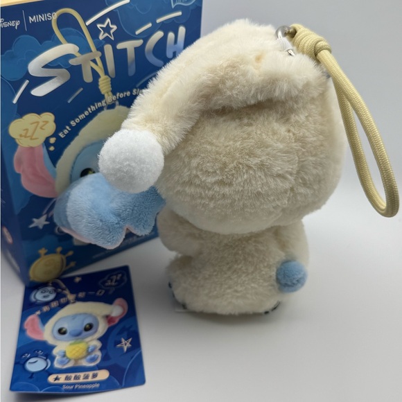Stitch Eat Something before Sleep Plush Keychain Confirmed Pineapple - Picture 2 of 3